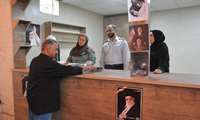 ادای دین کادر درمان در روز وداع؛ برپایی ایستگاه صلواتی در بیمارستان حمایت مادران شهید اکبرآبادی به یاد رهبر شهید