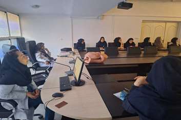 برگزاری کارگاه دو روزه زایمان فیزیولوژیک در مرکز آموزشی‌ درمانی حمایت مادران شهید اکبرآبادی