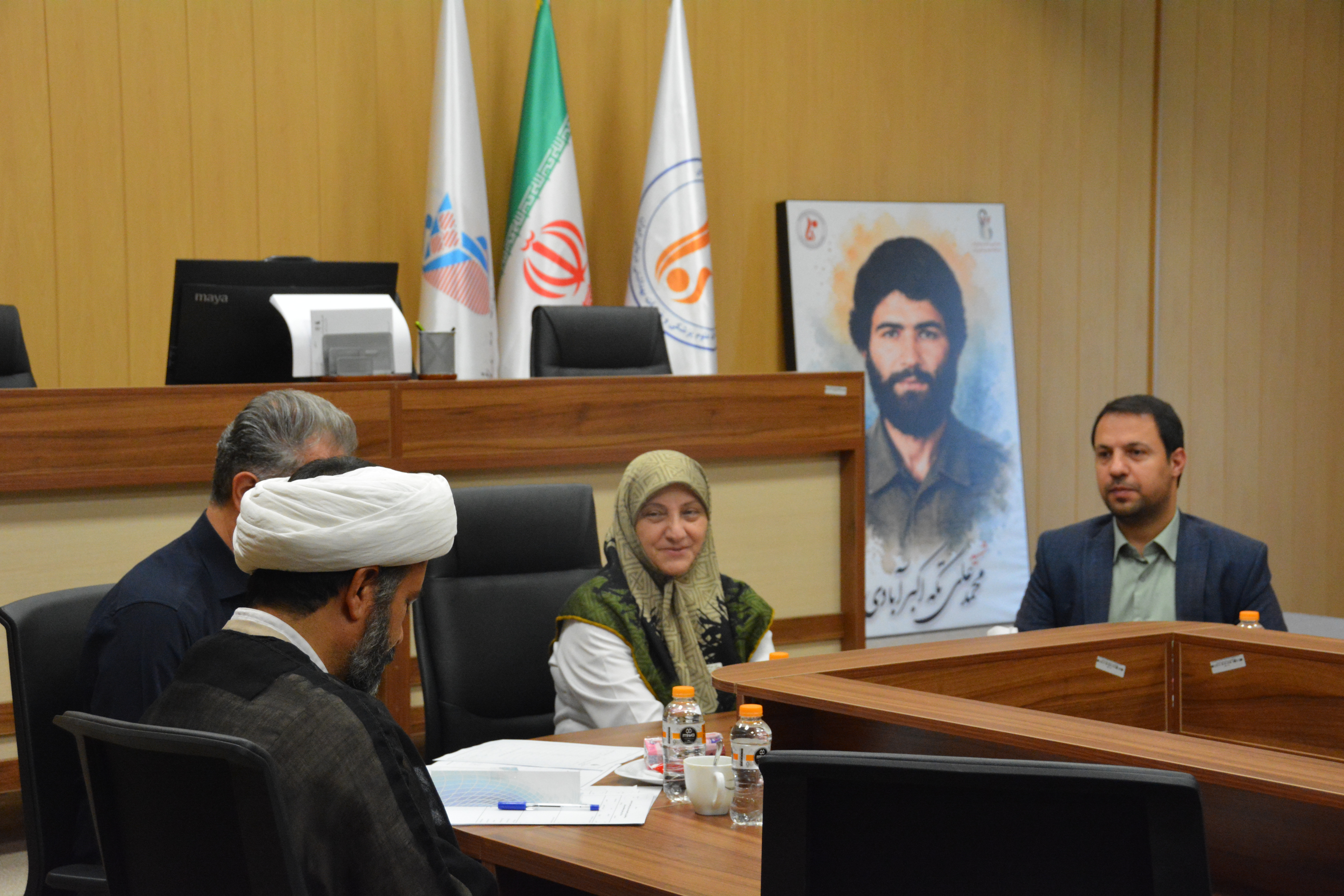 انتخاب هیئت اجرایی شورای خیرین سلامت مرکز آموزشی درمانی حمایت مادران شهید اکبرآبادی در نشست مجمع خیرین